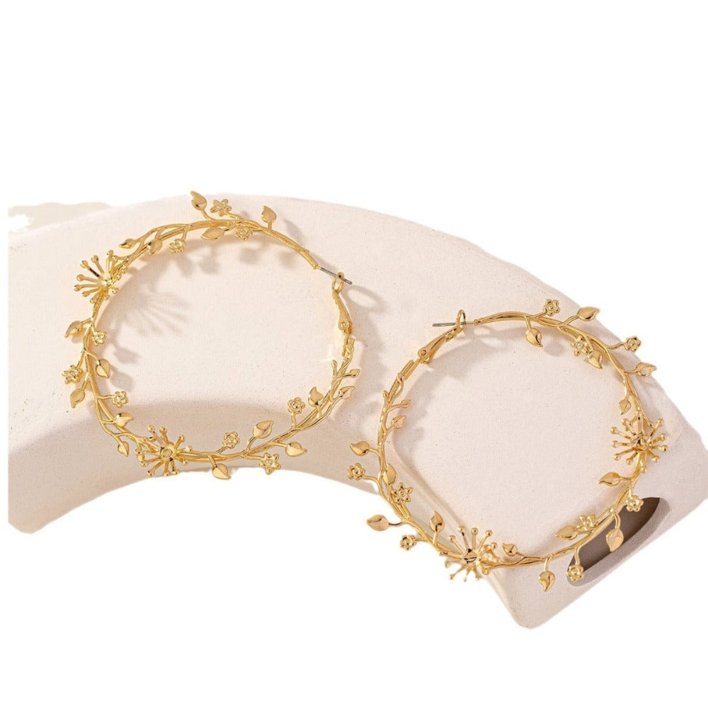 Oversized Earrings, Exaggerated Flowers, Branches and Leaves, Large Golden Rings, Sweet, Cool, Fashionable and Elegant Earrings