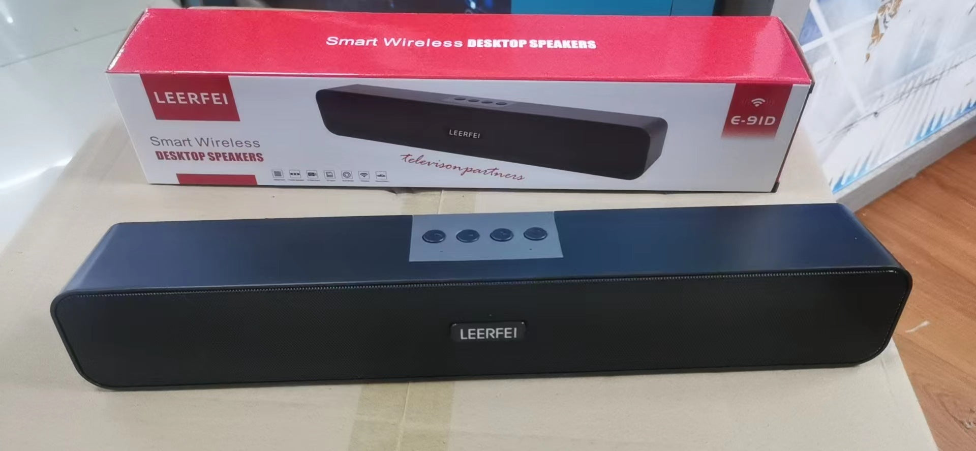Dual-loudspeaker High-power High-quality Desktop Bluetooth Speaker