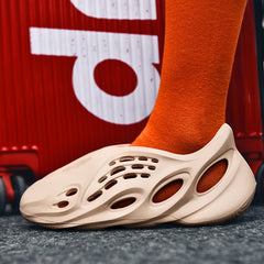Couple's Large Size Solid Color Coconut Holes Shoes