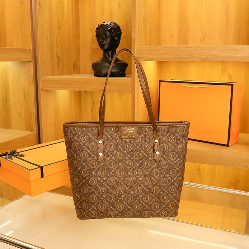 The Retro Large-capacity Single-shoulder Bag Is Versatile and Suitable for Light Luxury Ladies
